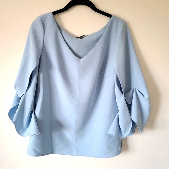 Alberto Makali Tops - Alberto Makali light blue v-neck blouse